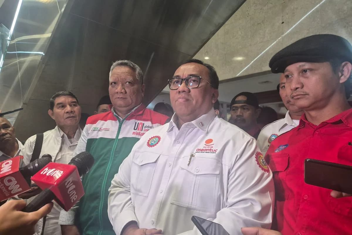 Presiden Konfederasi Serikat Pekerja Seluruh Indonesia (KSPSI) Andi Gani Nena Wea di kantor DPR RI Jakarta Pusat, Rabu (16/9/2026).(KOMPAS.com/ SHINTA DWI AYU)